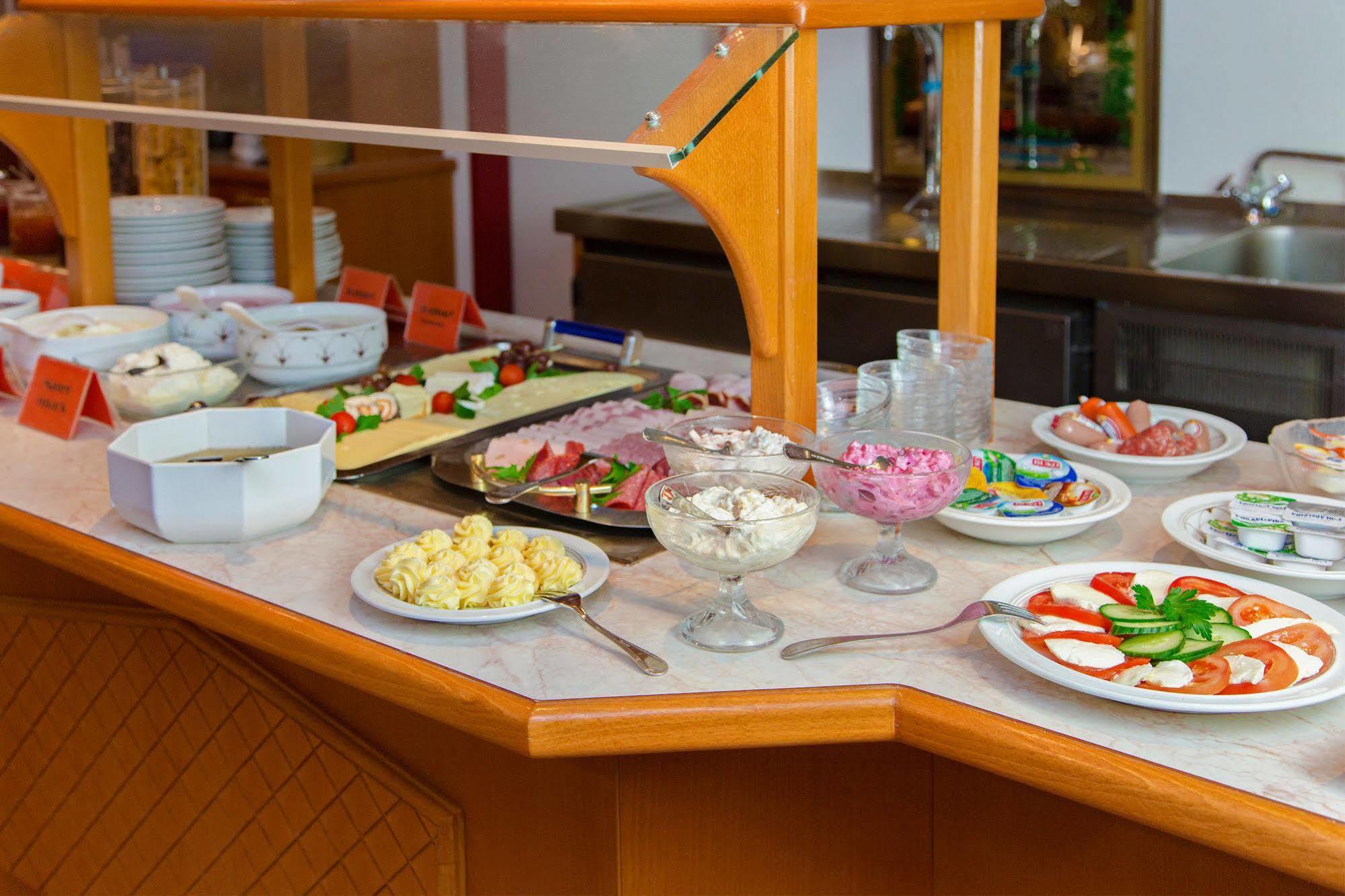 Hotel Montana Lauenau מראה חיצוני תמונה