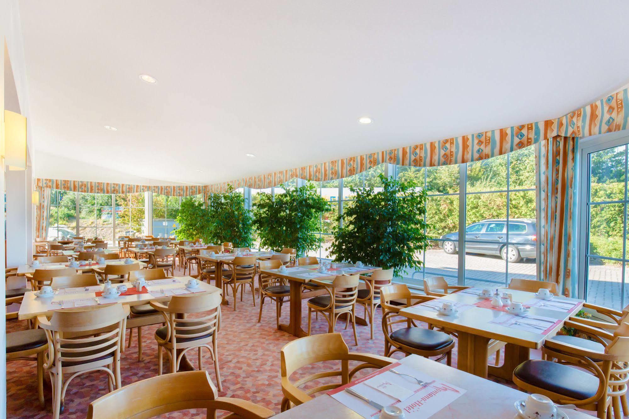 Hotel Montana Lauenau מראה חיצוני תמונה