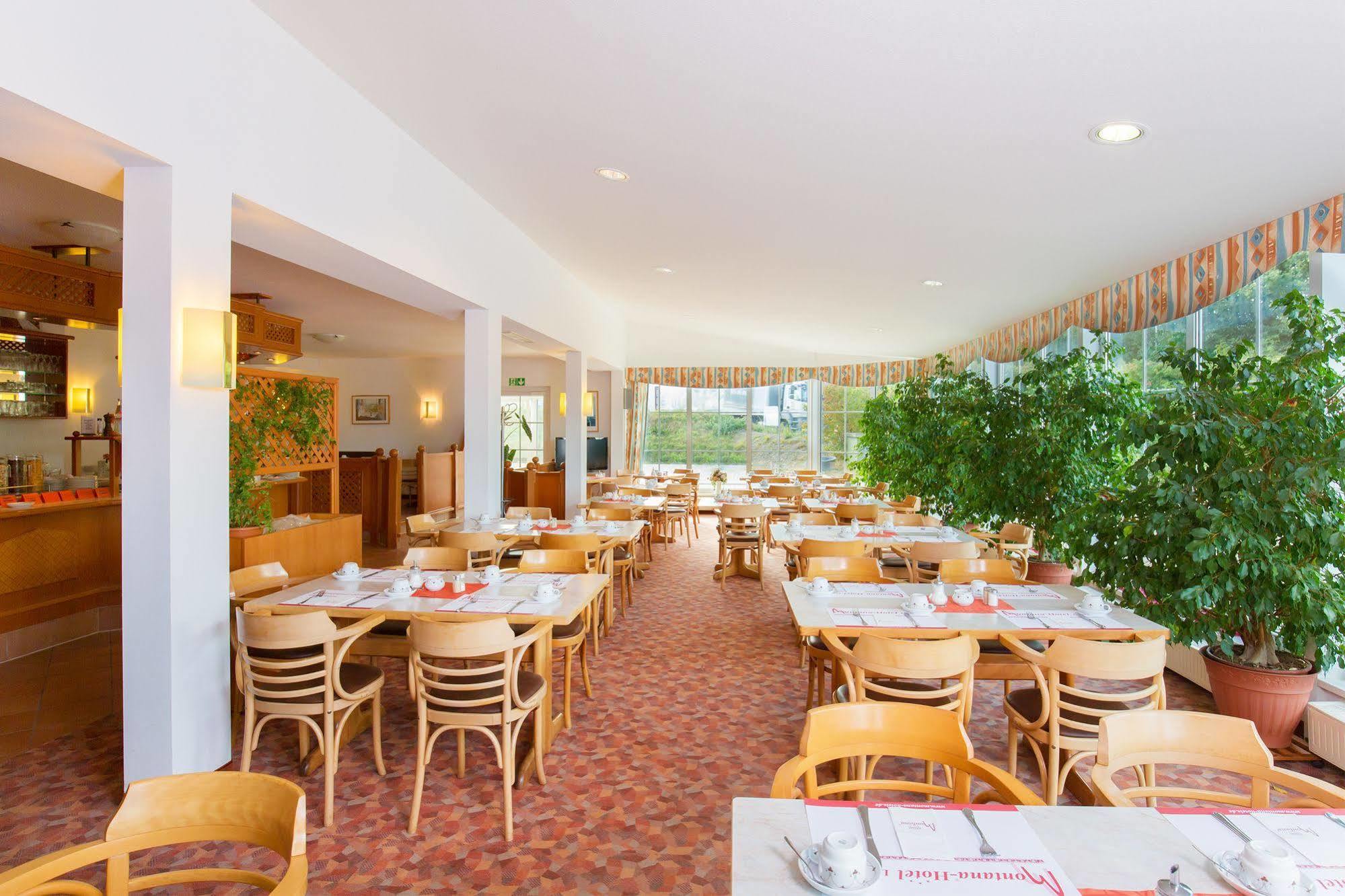 Hotel Montana Lauenau מראה חיצוני תמונה